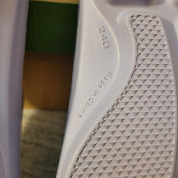 Jbu Women's Dover Slide Recovery Sandals - Lilac - Picture 5 of 6